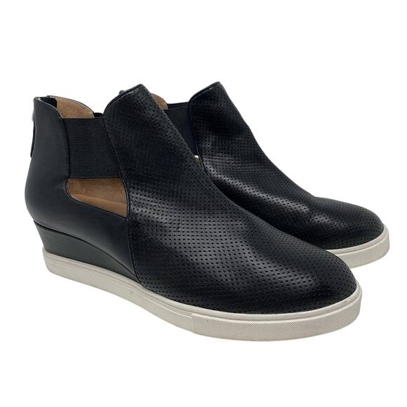 Paolo Black Ankle Booties - Picture 1 of 7